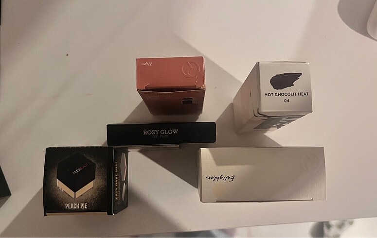 Dior dior rare fenty huda