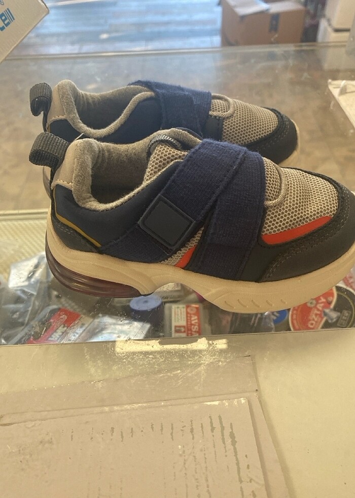 22 numara zara spor ayakkabj - Görsel 2