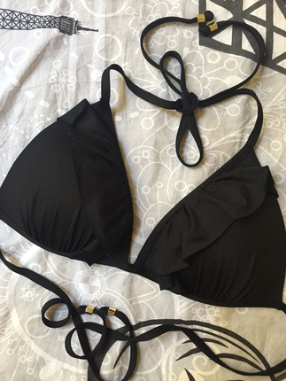 Bikini üstü