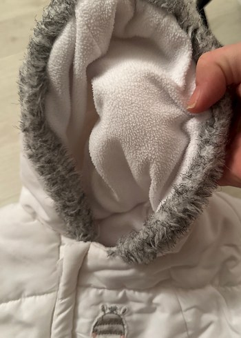 Kürk Detaylı Beyaz Bebek Tulumu - Görsel 5