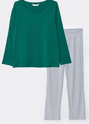 Kadin pijama takımı