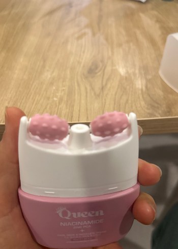 Queen Niacinamide Yüz Kremi - Görsel 4