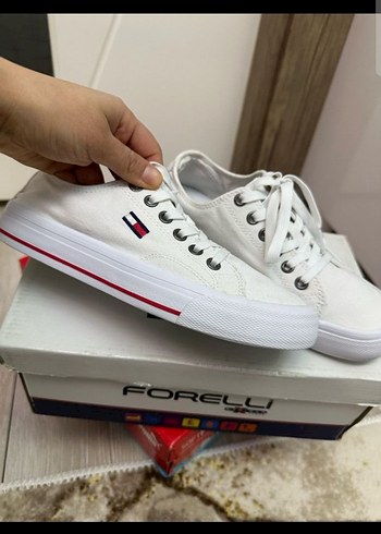 36 Beden Tommy Hilfiger ayakkabı