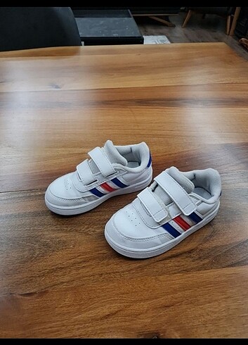 Adidas ayakkabı