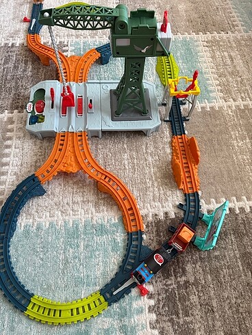 Diğer Thomas ve Arkadaslari sesli tren seti