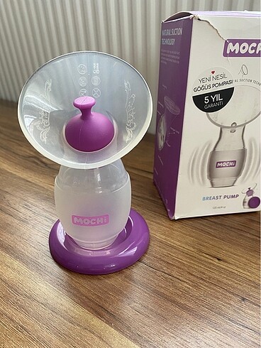 Mochi göğüs pompası