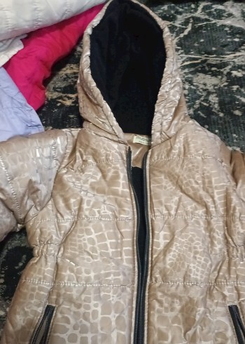 Kahverengi Yılan Desenli Kısa Kadın Mont - Görsel 3