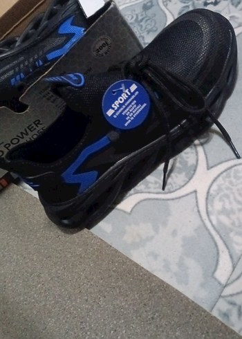 Alexander McQueen 44