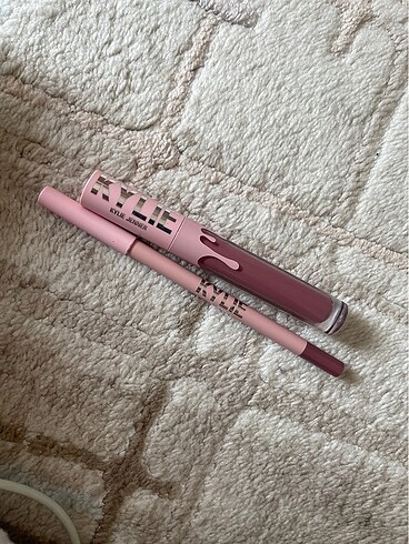 Kylie Jenner Lipstick