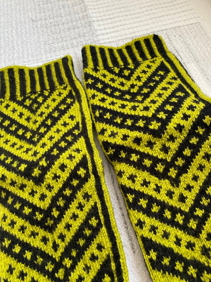 Çeyizlik Desenli Erkek Sarı Çorap Patik - Görsel 3