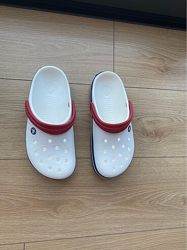 Crocs terlik