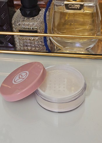 YVES ROCHER PUDRA