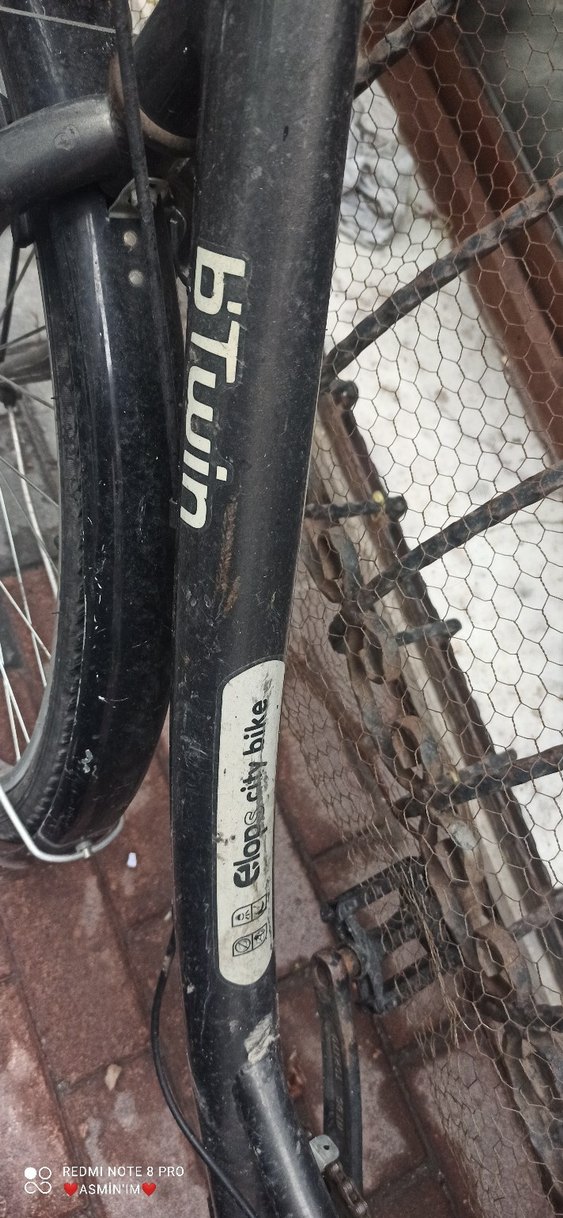 siyah ve Gri 2.Tekerlekli Bisiklet - Görsel 4