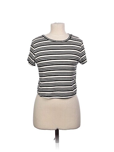 PreLoved T-shirt %70 İndirimli.