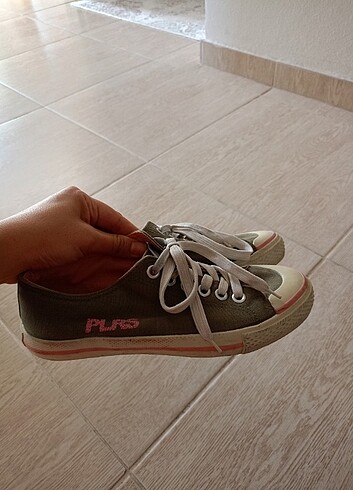 Converse 