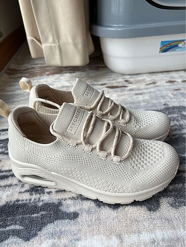 36 Beden camel Renk Skechers ayakkabı