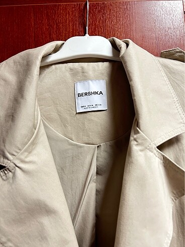 m Beden Bershka Trençkot