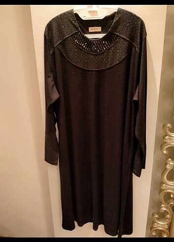 Taşlı tunik elbise