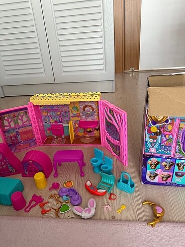  Beden Renk Enchantimals evi
