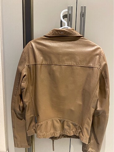 Armani Jeans Armani deri mont