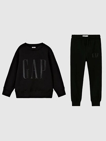GAP 7-8 Yaş Erkek Çocuk Sweatshirt ve Jogger Eşofman Altı Set
