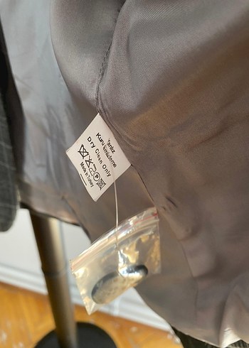 38 Beden gri Renk Düğmeli Gri Ekose Kadın Blazer Ceket