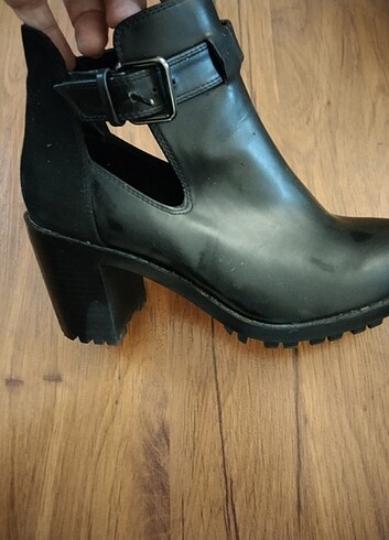 38 Beden Zara bot