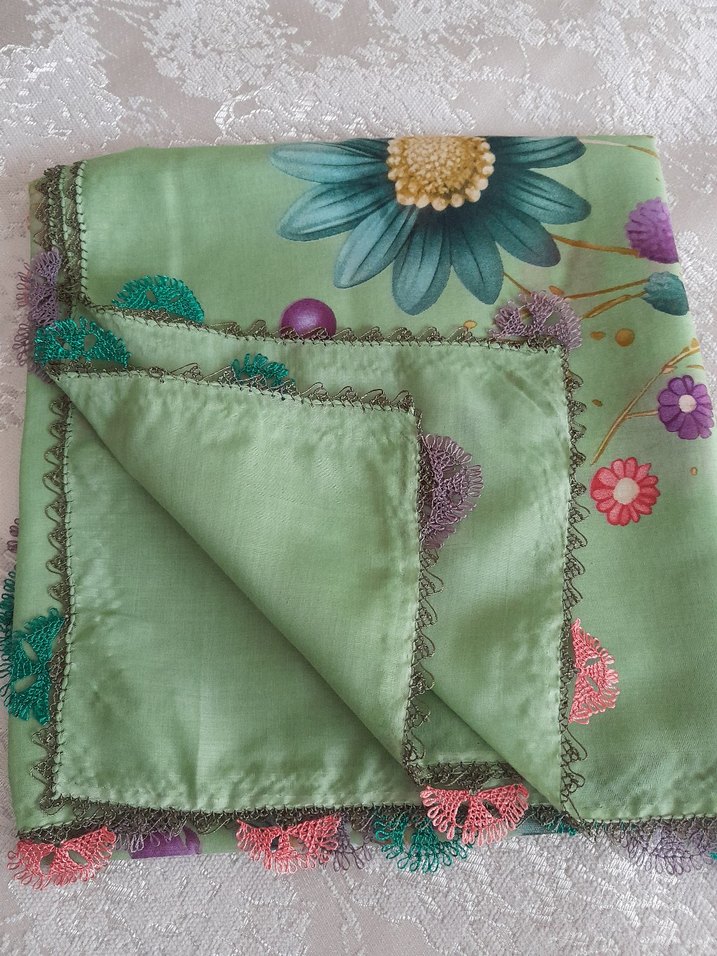 igne oyali oren bayan markaDantel Detaylı Yeşil Bohem Fular - Görsel 2