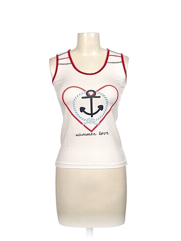 Diğer T-shirt %70 İndirimli.