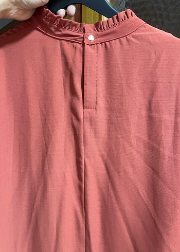 Düğmeli, Uzun Kollu, Yüksek Yakalı Kahverengi Tunik - Görsel 5