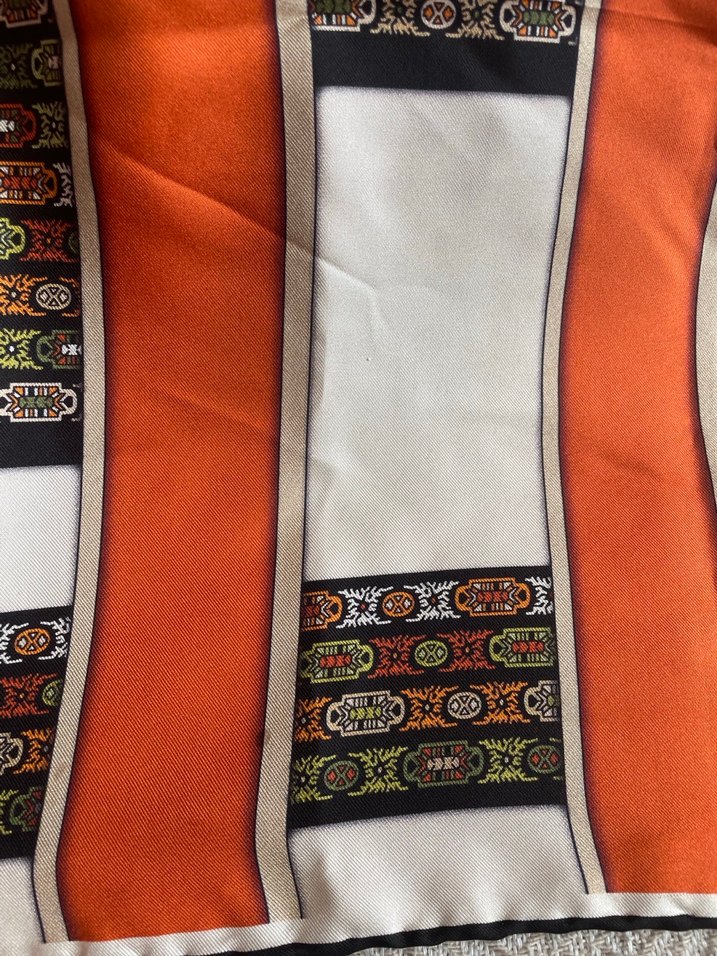 Vissona ipek eşarp - Görsel 2