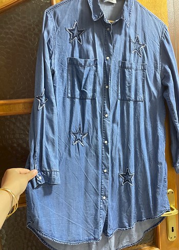 Mavi Nakışlı Uzun Kollu Denim Gömlek