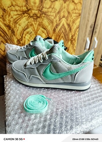 Nike Nıke Sneaker