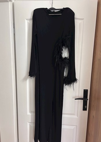 Uzun Kollu Siyah Kürklü Gotik Elbise - Görsel 2