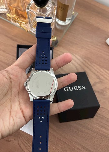 Guess Erkek saat - Görsel 2