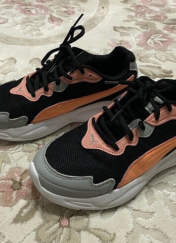 40 Beden siyah Renk 90s Runner Nu Wawe Spor Ayakkabı- Puma