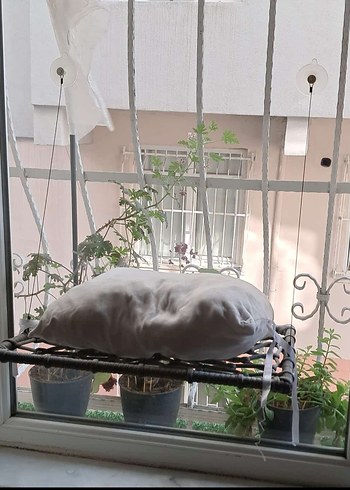 Gri Örgü Tasarımlı Kedi Yatağı - Görsel 2