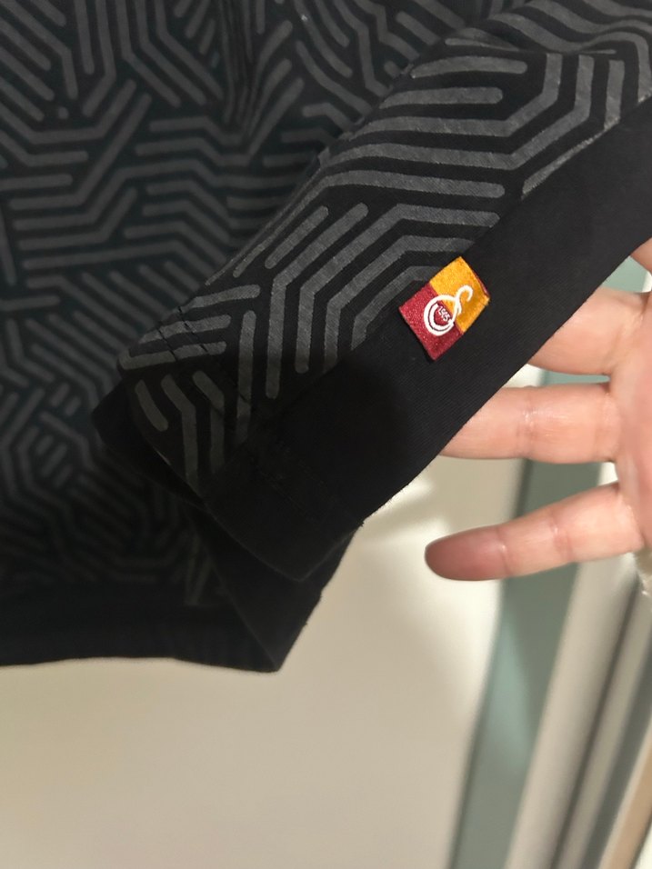 Erkek Siyah Desenli Kısa Kollu Spor Tişört - Görsel 5