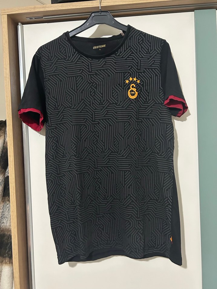 Erkek Siyah Desenli Kısa Kollu Spor Tişört - Görsel 4