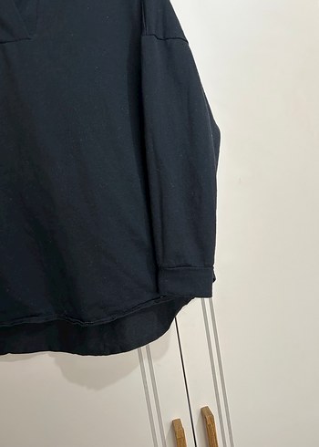 Siyah V Yaka Kadın Sweatshirt - Görsel 6