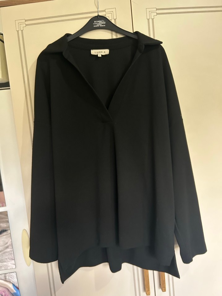 Siyah V Yaka Salaş Kadın Sweatshirt - Görsel 4