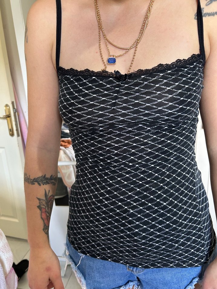 Dantel Detaylı Siyah Strappy Kadın Atlet - Görsel 5