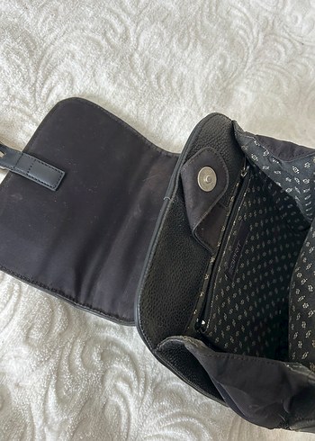 Siyah Deri Kadın Sırt Çantası - Görsel 8