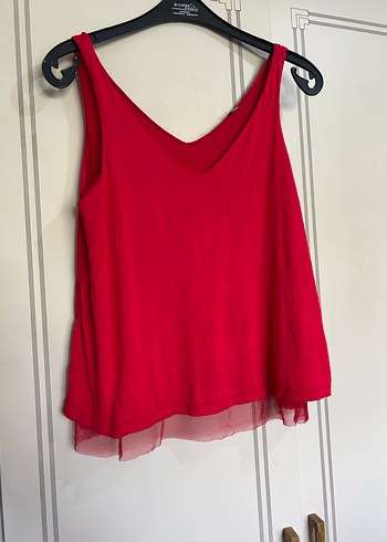 Kırmızı V Yaka Kolsuz Crop Top - Görsel 2