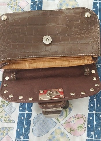 Kahverengi Deri Yılan Desenli Tokalı Kadın Çanta - Görsel 8