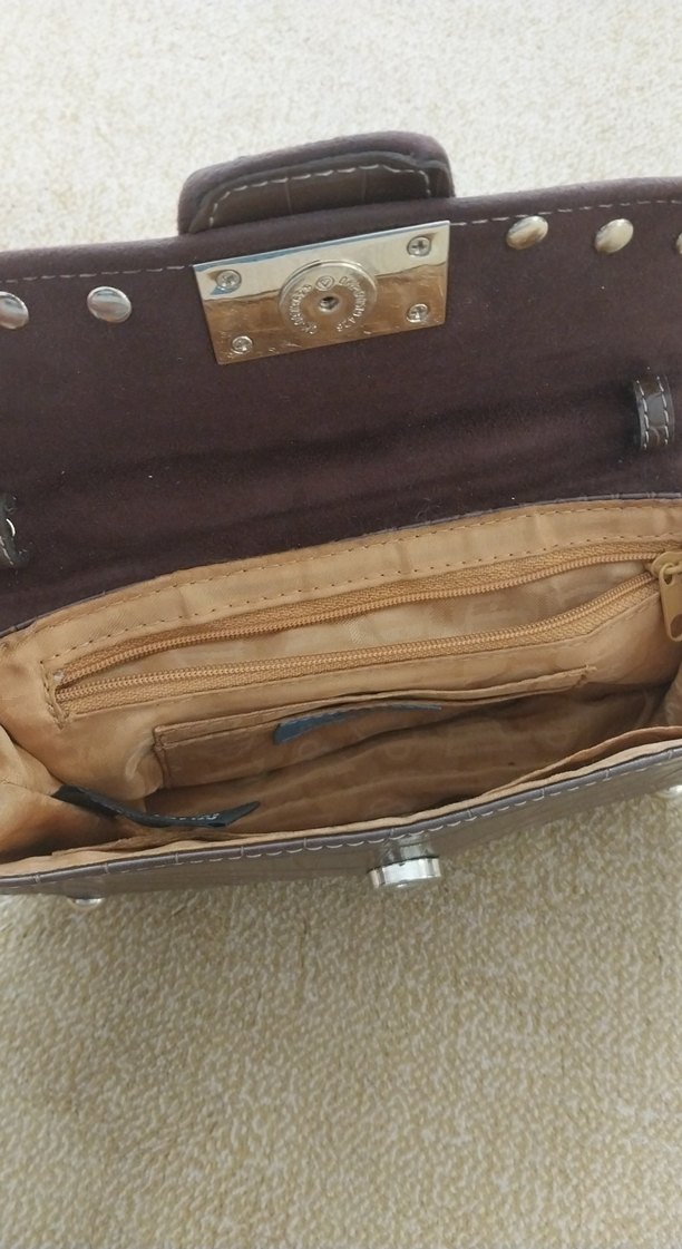 Kahverengi Deri Yılan Desenli Tokalı Kadın Çanta - Görsel 3