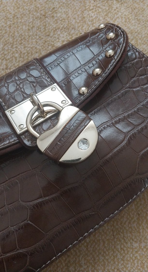 Kahverengi Deri Yılan Desenli Tokalı Kadın Çanta - Görsel 4