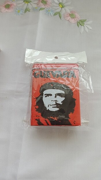 Metal Che Guevara sigara tabakası