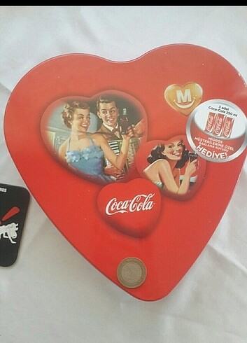 Beden çeşitli Renk Coca cola kutu