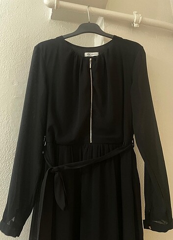 Siyah Elbise - Görsel 2
